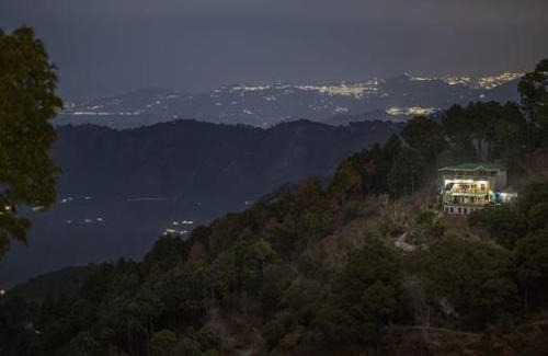 Kasauli Hotel | The Elegance Hotel Kasauli