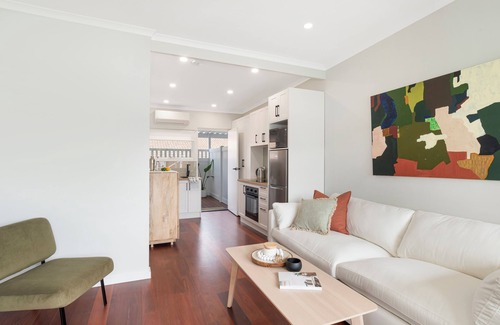 Christies Beach Apartment | The Elements: EARTH l Apartment Two