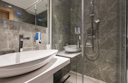 Tashkent Hotel | THE ELEMENTS HOTEL