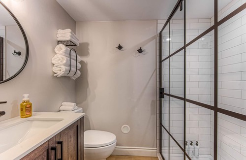 Elora House | The Elora Place Guest Suite-one block from Elora's vibrant downtown core!