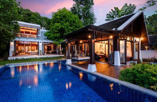 Bang Po Villa | The Emerald Hill Beach Villa