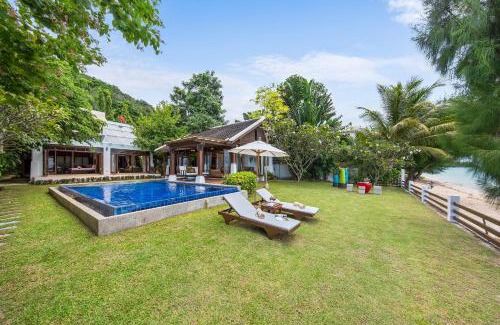 Bang Po Villa | The Emerald Hill Beach Villa