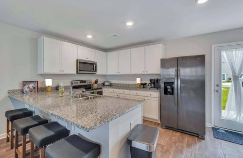 Port Wentworth Condo | The Emerald