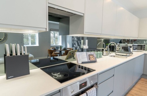 New Forest District House | The Enchanting Silver Birch Retreat, New Forest