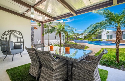 Rio Seco House | The Enclave D9