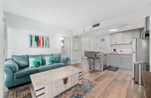 Florida Center Apartment | The Enclave Hotel and Suites