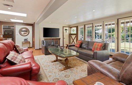Warm Sands House | The English Cottage