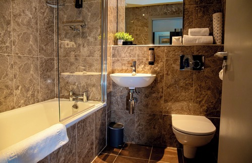 Enniskillen Hotel | The Enniskillen Hotel and Motel