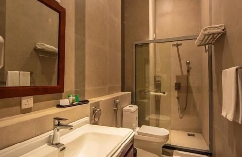 Mallawapitiya Hotel | The Epitome