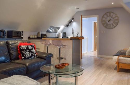 Wallingford Apartment | The Ewelme Hideaway