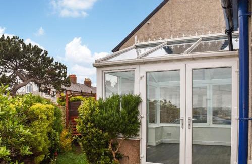 Rhyd-y-foel House | The Eyrie