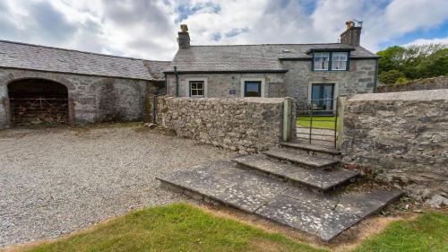 Moelfre House | The Fancy House