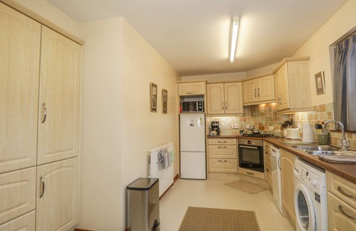 Aberlour Cottage | THE FARM STEADING, family friendly, with a garden in Aberlour