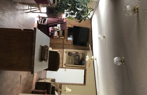 Calhoun County Other | The Farmhouse At Coolwater Farm - Great for large groups and family outings