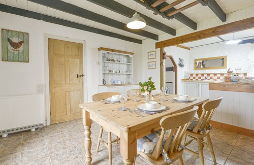Lower Boscaswell Cottage | THE FARMHOUSE, family friendly, country holiday cottage in Pendeen