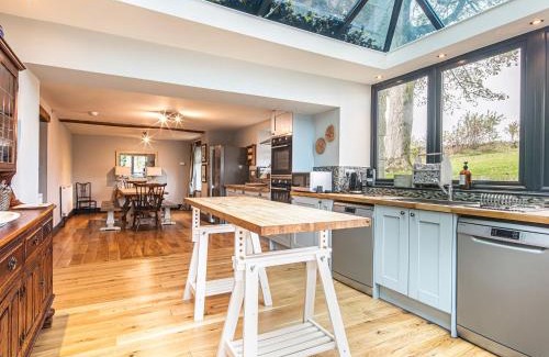 Bakewell House | The Farmhouse