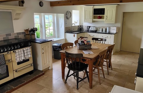 Bakewell Cottage | The Farmhouse