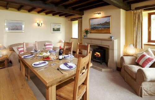 Lostwithiel House | The Farmhouse