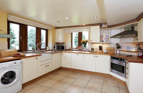 Lostwithiel House | The Farmhouse