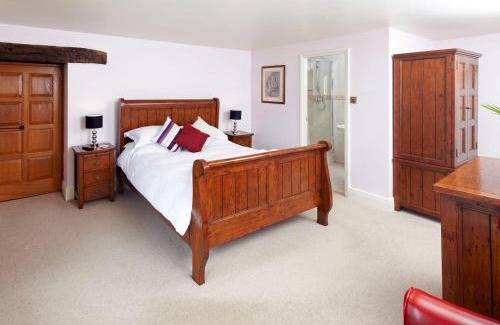 Lostwithiel House | The Farmhouse