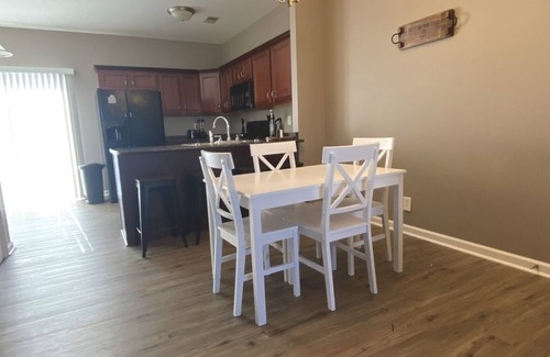 Clarksville Condo | The Farmhouse