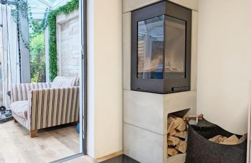 Littlehampton House | The Faroes - Littlehampton
