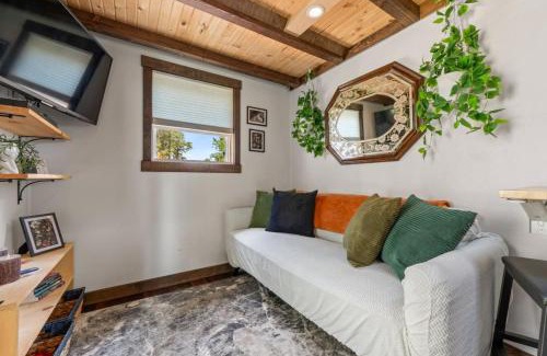 Woodland Park Apartment | The Fern Hollow Retreat