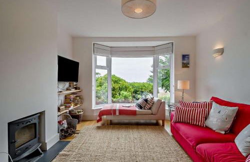 Felixstowe House | The Ferry Cottage