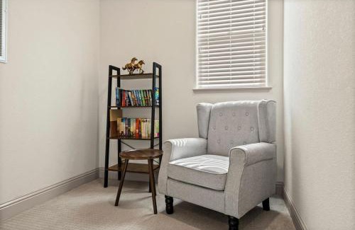 Roseville House | The Fiddyment Roost