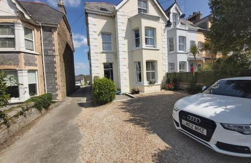 Truro Bed & Breakfast | The Fieldings
