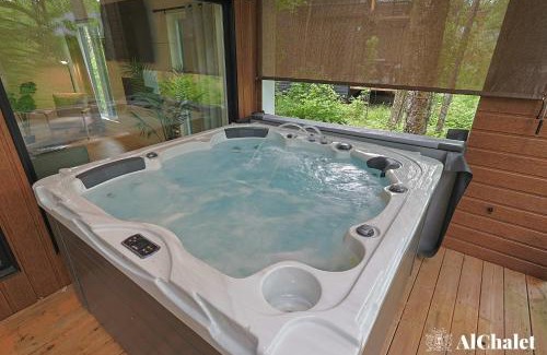 Pont-Rouge Ski Chalet | The Fima - Nature Retreat - Spa and Forest View