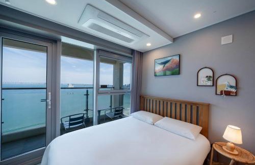 Suyeong-Gu Hotel | The First Hyoistay Gwangan