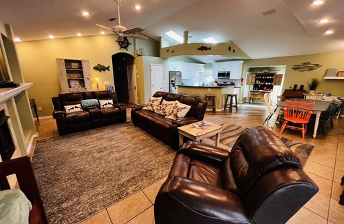 Homosassa House | The Fish House - AWESOME BOAT RAMP -Waterfront -Scalloping-Fishing