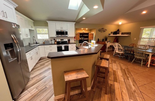 Homosassa House | The Fish House - AWESOME BOAT RAMP -Waterfront -Scalloping-Fishing