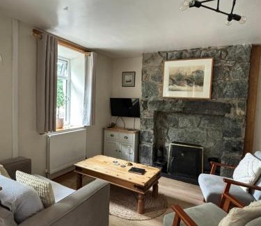Llanystumdwy House | The Fishermans Cottage