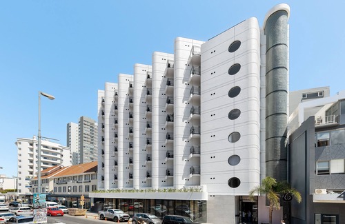 Sea Point Apartment | The Flamingo 708