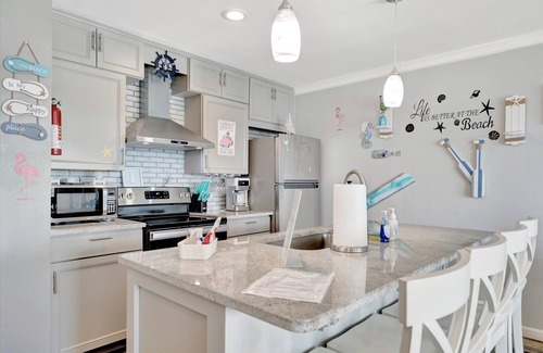 Rocky Point Apartment | The Flamingo Balcony Waterview Heated Pool