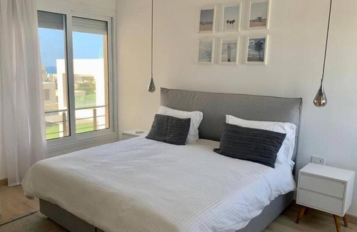 Al Alamayn Apartment | The Flamingo - Sea view penthouse with plunge pool
