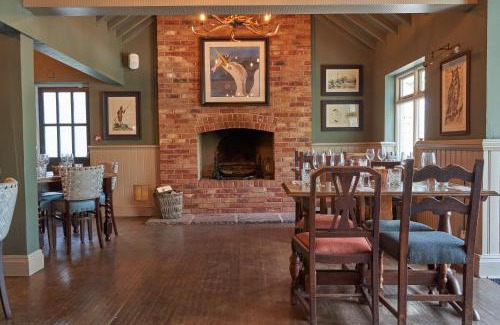 Twyning Hotel | The Fleet Inn