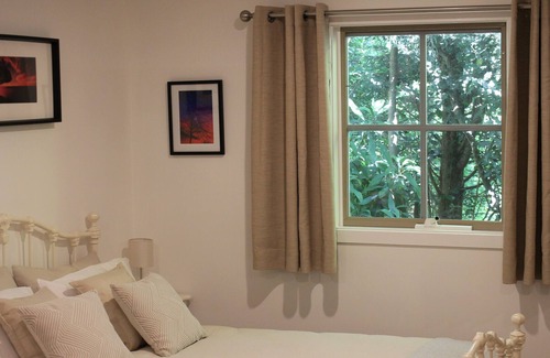 Sassafras Cottage | The Fleurbaix Garden Cottage