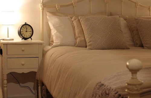 Sassafras Cottage | The Fleurbaix Garden Cottage