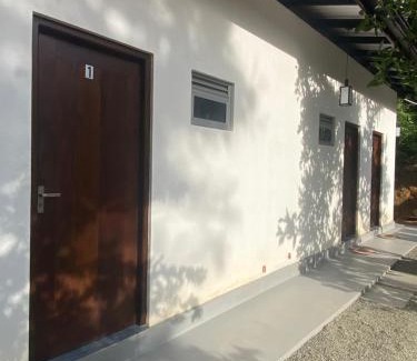 Midigama House | The Flora