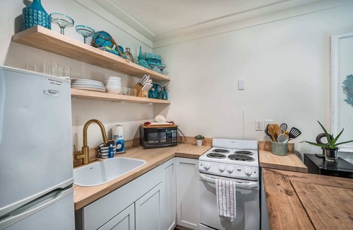 Folly Beach Apartment | The Folly Feeling/1 Block to Beach