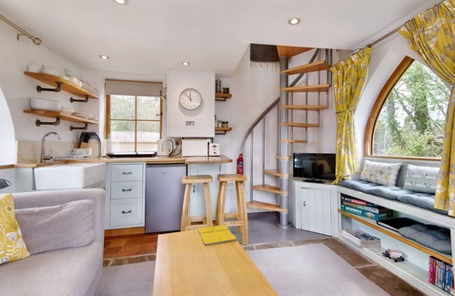 Hereford House | The Folly