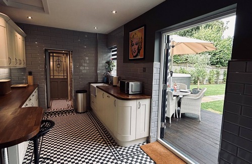 Ridgewell House | The Foreman's House, Exclusive Adults only Luxury Accommodation, Entire House