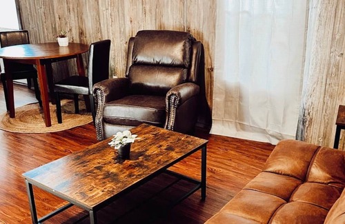 Piedmont Cabin | The Forest Edge Cabin