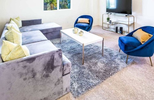 Moreno Valley House | The Fortress on Black Shadow
