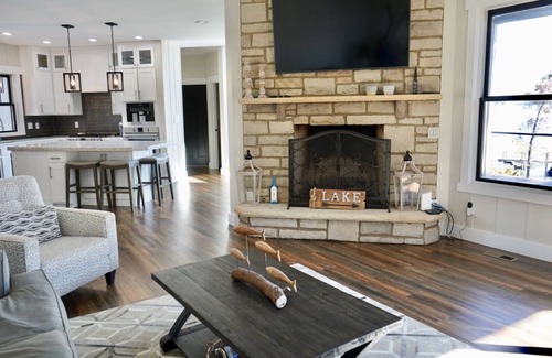 Rockwood House | The Four C’s Lakehouse