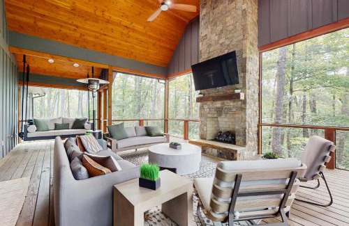 Cashiers House | The Fox Den