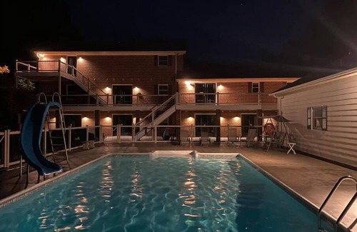 Ruckersville House | The Franklin Estate - Suite A-Private Apt-King Bed